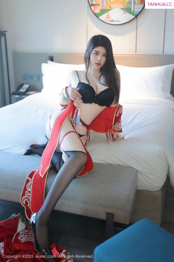   [XiuRen]高清写真图 2025.02.11 No.9869 林若凡F 黑丝美臀第37张图片